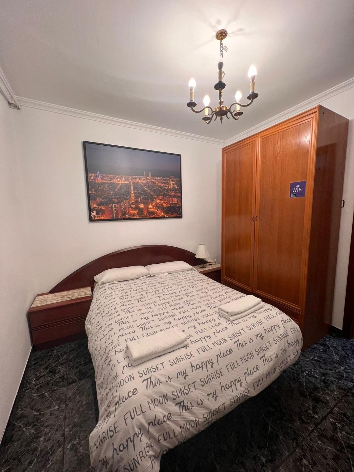 Room Familiar Sants Barcelona Eksteriør billede
